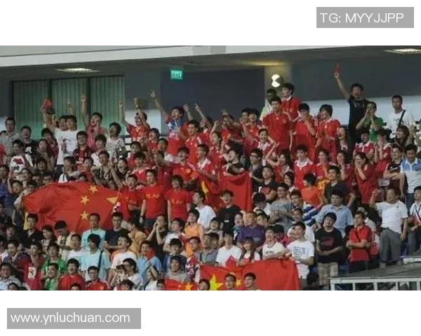 荷兰队与波兰队激战正酣谁能在友谊赛中笑到最后